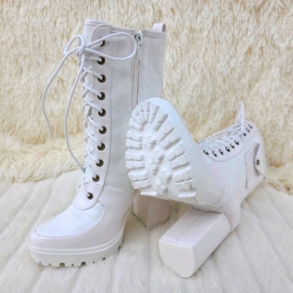 * Mata Shoes White 4" Chunky Heel Booties - Picture 4 of 4